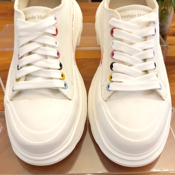 ALEXANDER MCQUEEN Tread Slick Low Top White Sneakers Size: Women US 6.5. - Picture 5 of 15